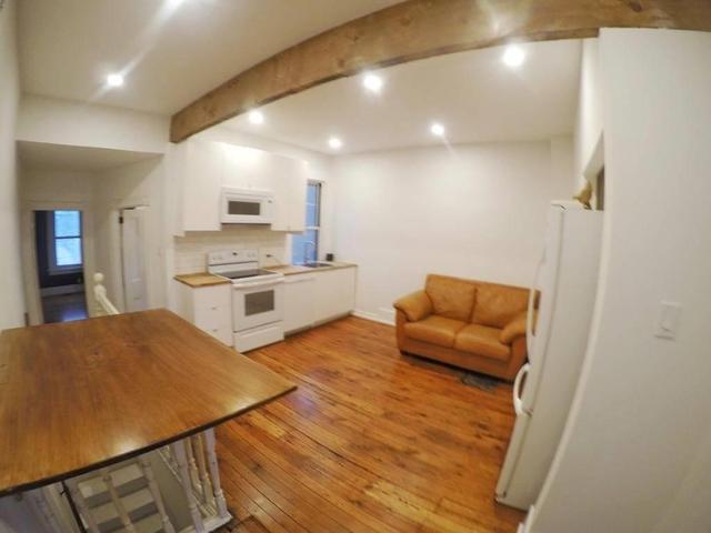 21 Sackville St