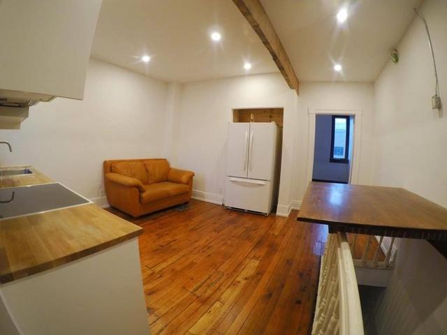 21 Sackville St