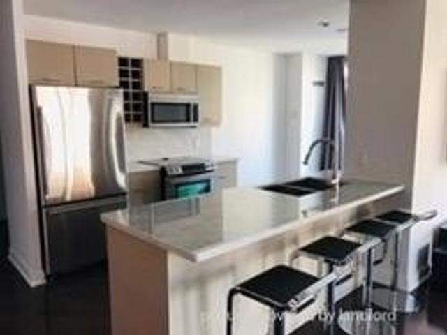 804 - 220 Redpath Ave