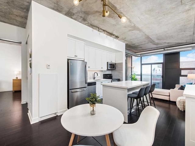 514 - 60 Bathurst St