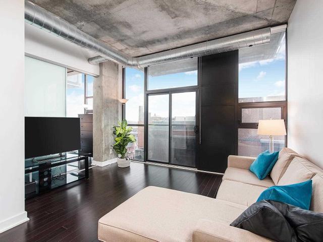 514 - 60 Bathurst St