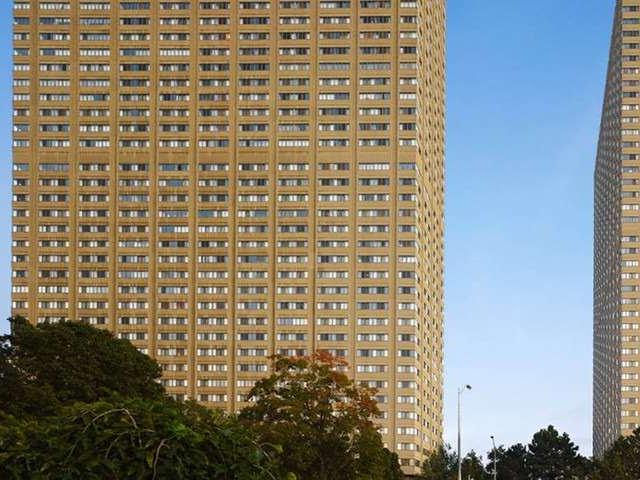 4304 - 95 Thorncliffe Park Dr