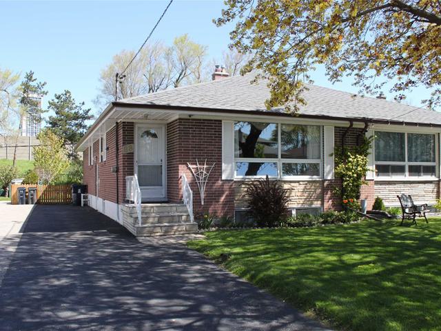 88 Fortrose Cres