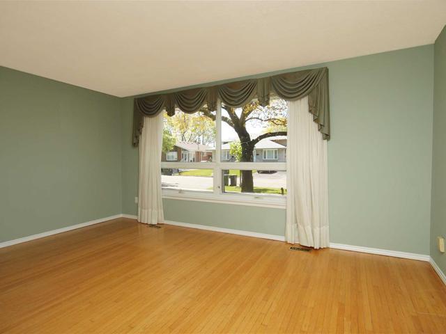 88 Fortrose Cres