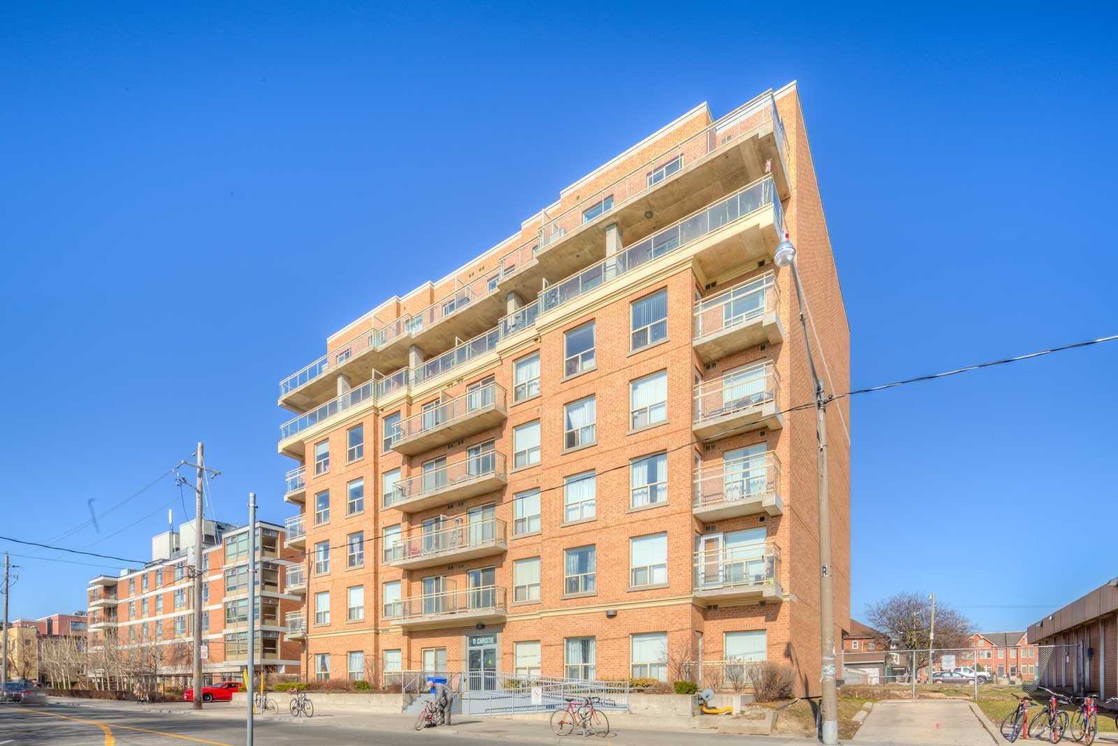 407 11 Christie St, Toronto Terminated, C4464237 Condos.ca