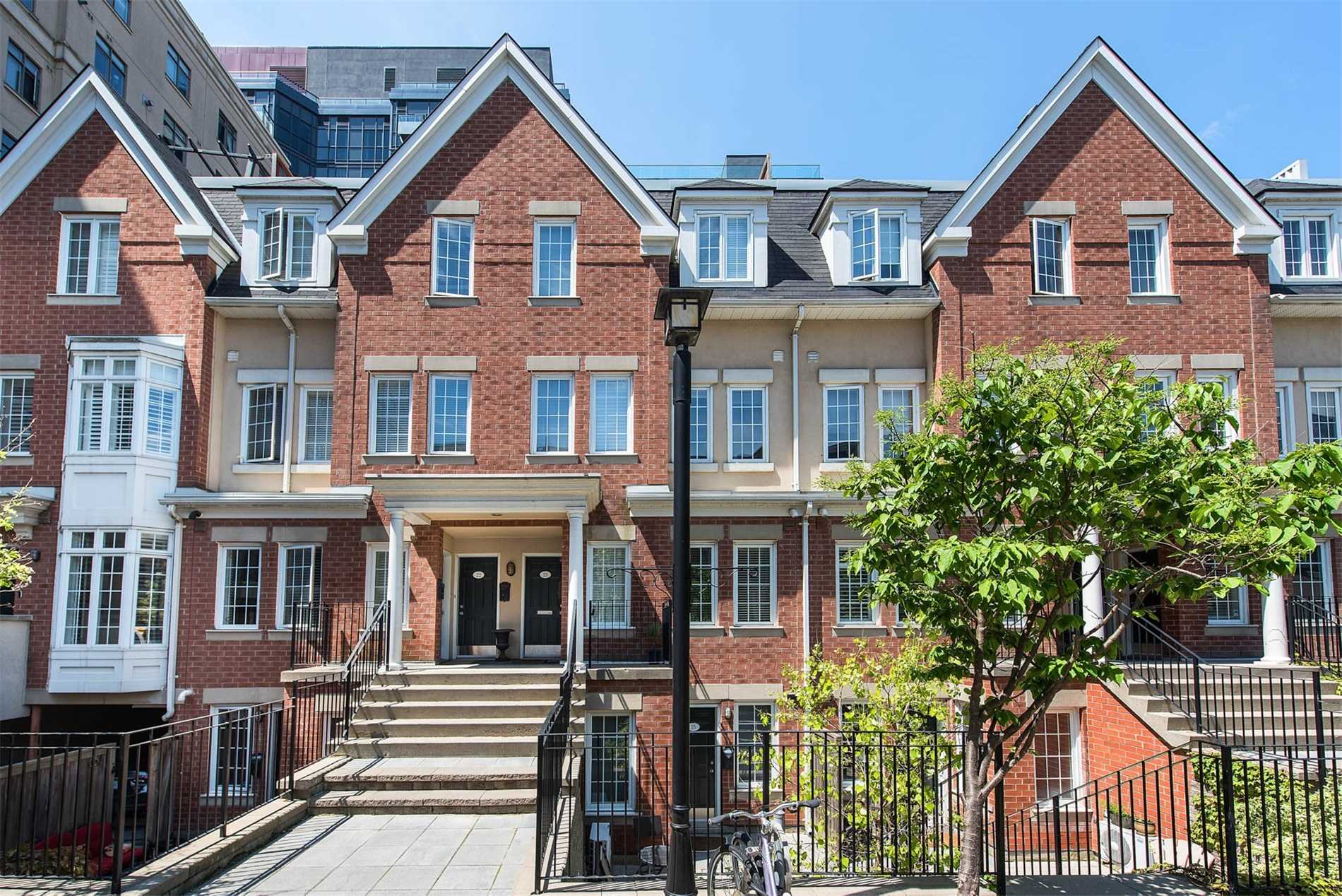 24 11 Niagara St, Toronto Sold, C4466348 Condos.ca