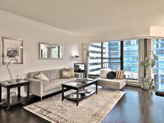 55 Harbour Sq, Unit 409
