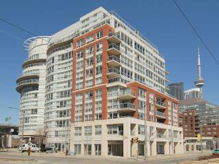 550 Queens Quay W, Unit 226