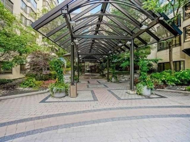 1101 - 211 St Patrick St