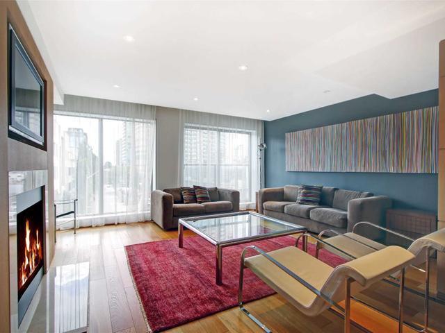 303 - 160 Bedford Rd