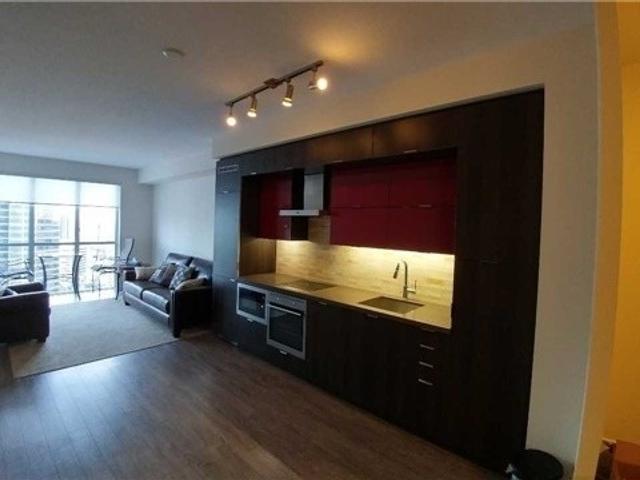 3607 - 300 Front St W