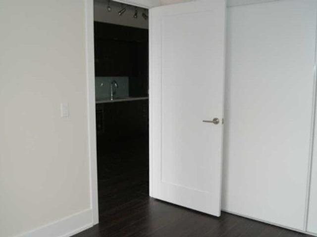 3610 - 300 Front St W