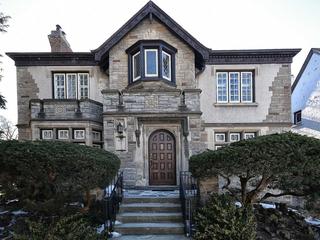 1 Robinwood Ave