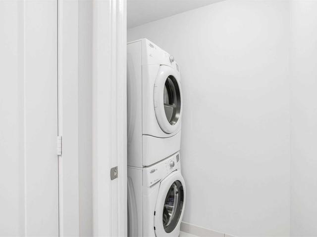 2703 - 300 Front St W