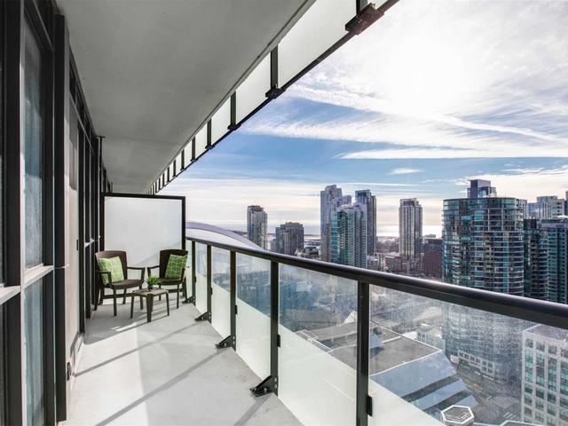 2703 - 300 Front St W