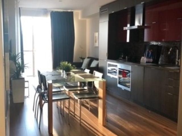 2113 - 300 Front St W