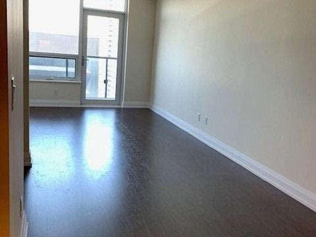 2321 - 5 Sheppard Ave E