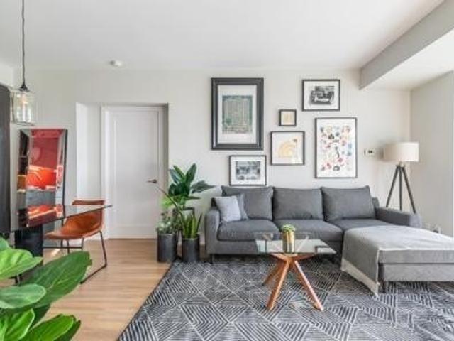 3701 - 300 Front St W