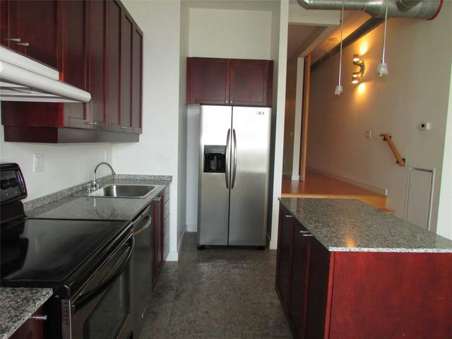 PH18 - 155 Dalhousie St