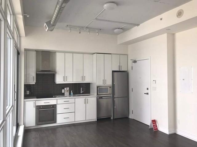 513 - 75 The Donway  W