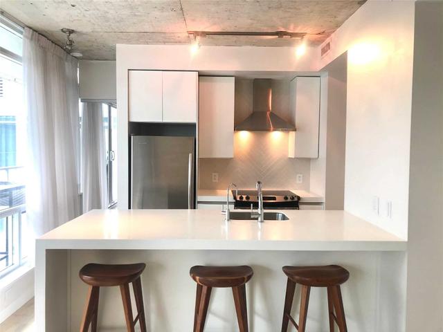 917 - 75 Portland St