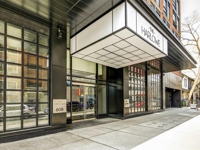 1011 - 608 Richmond St W