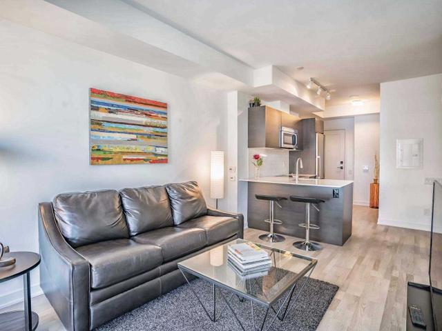 2601 - 57 St Joseph St