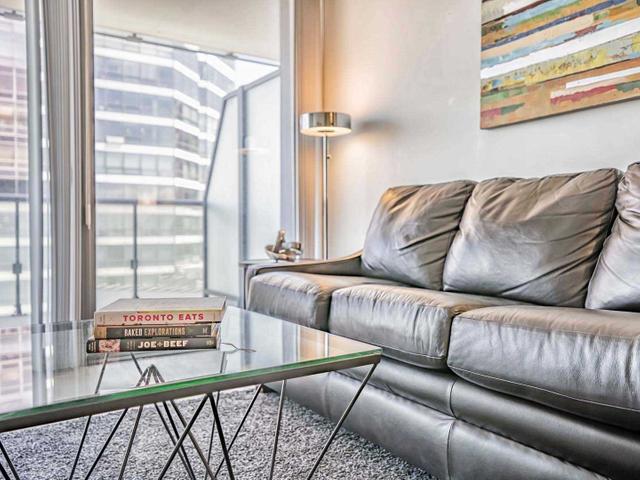 2601 - 57 St Joseph St