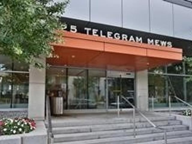 Locker - 25 Telegram Mews