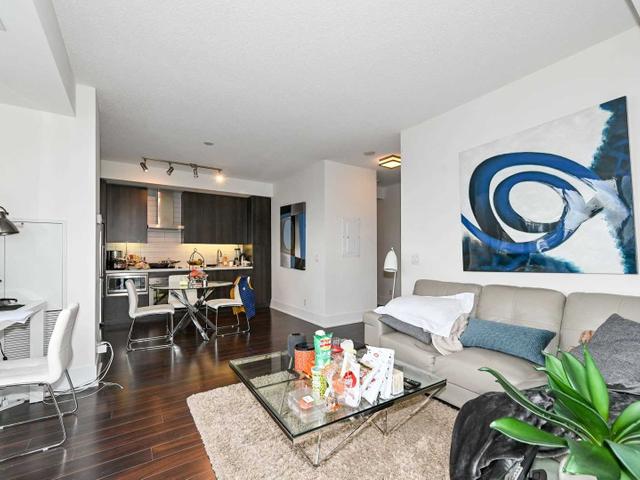 3605 - 300 Front St W