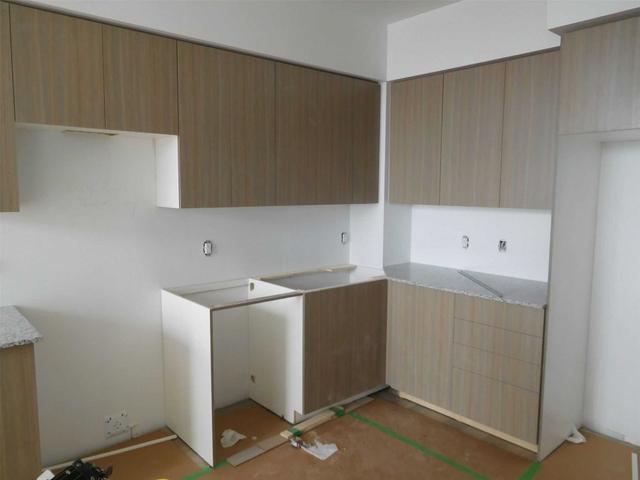 817 - 1603 Eglinton Ave W