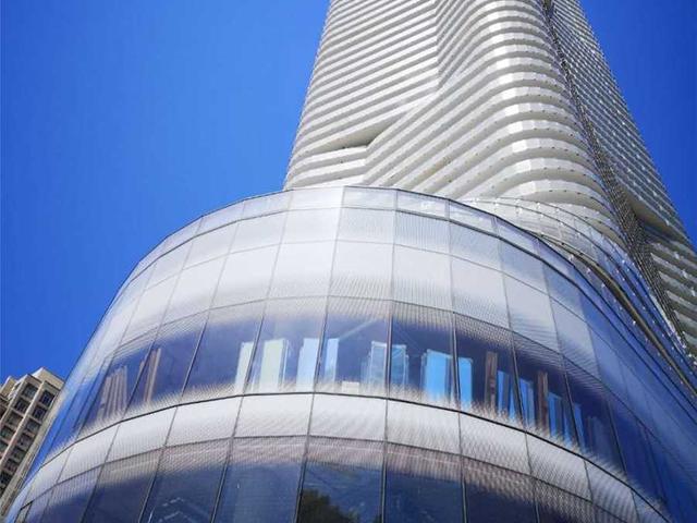 5306 - 11 Wellesley St W