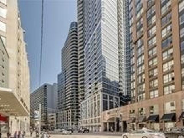 1003 - 21 Carlton St