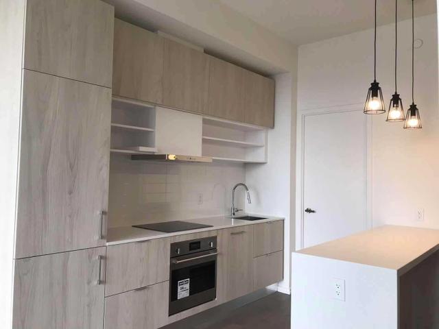 1140 - 8 Hillsdale Ave E