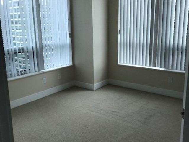 2104 - 120 Homewood Ave