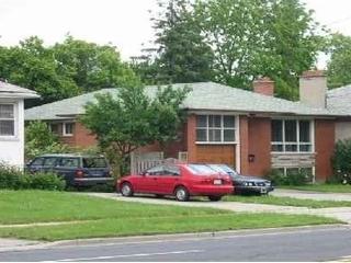 98 Finch Ave E