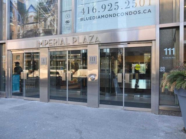 1413 - 111 St. Clair Ave W