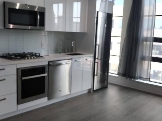 703 - 608 Richmond St W