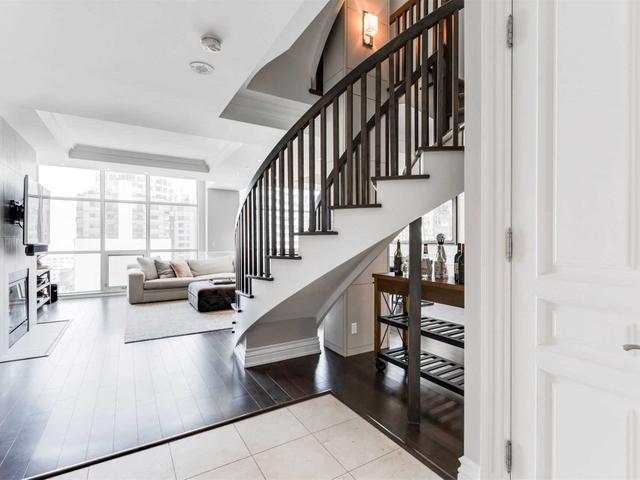 1514 - 36 Blue Jays Way