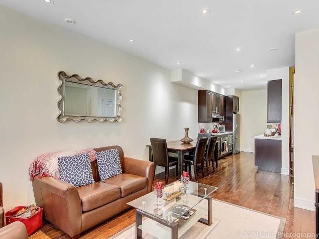 7 - 50 Hargrave Lane