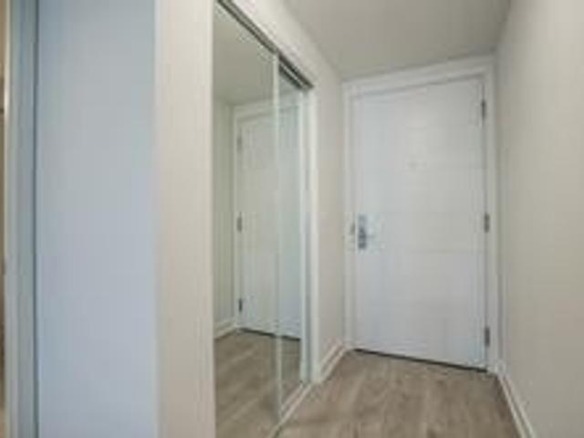 2509 - 50 Wellesley St E