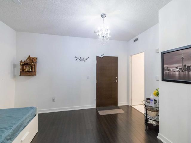 207 - 151 Dan Leckie Way