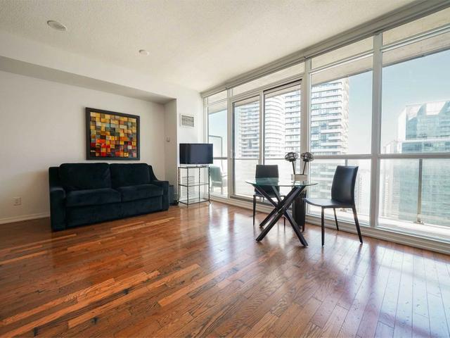 4111 - 65 Bremner Blvd