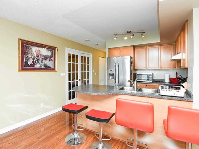 1412 - 17 Barberry Pl