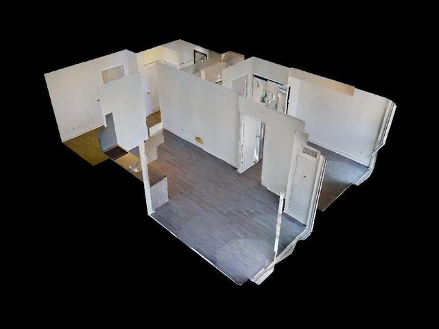 910 - 80 Vanauley St