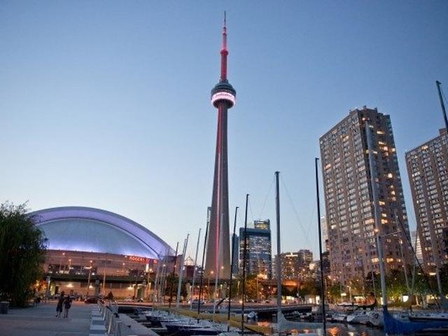 710 - 51 Lower Simcoe St