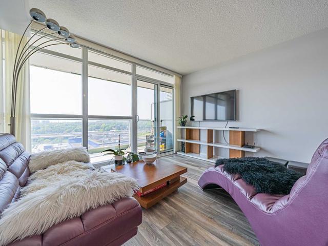 1211 - 29 Singer Crt