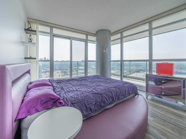 1211 - 29 Singer Crt