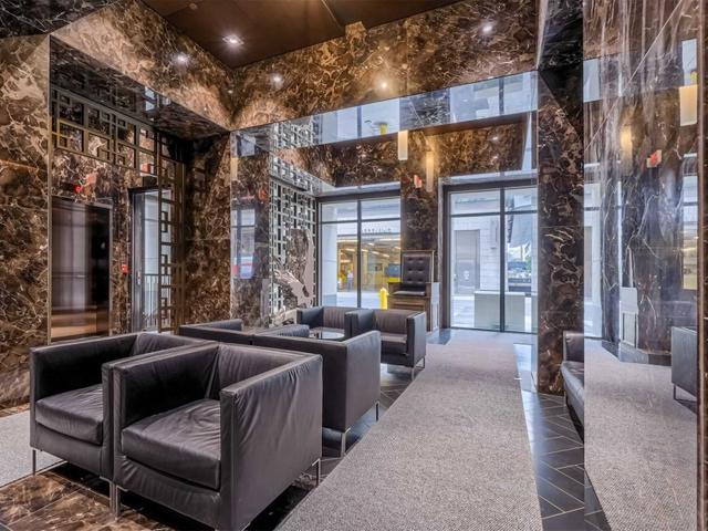 5402 - 70 Temperance St