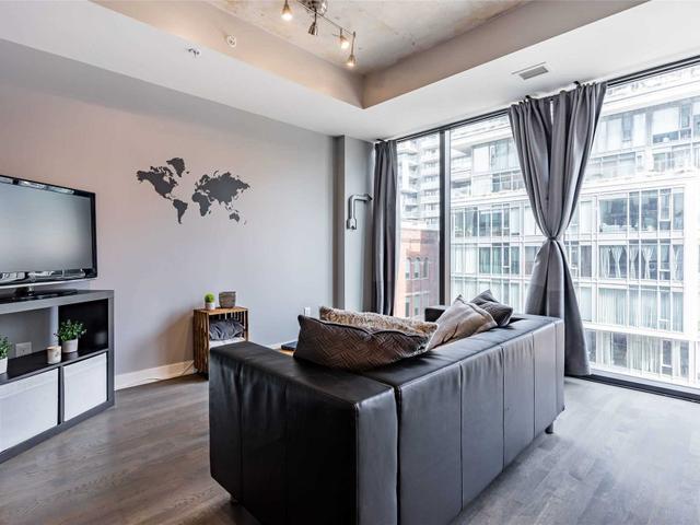 423 - 629 King St W